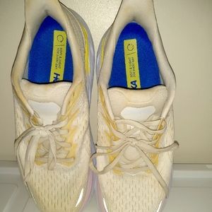 Hoka Clifton 8 9.5 women's